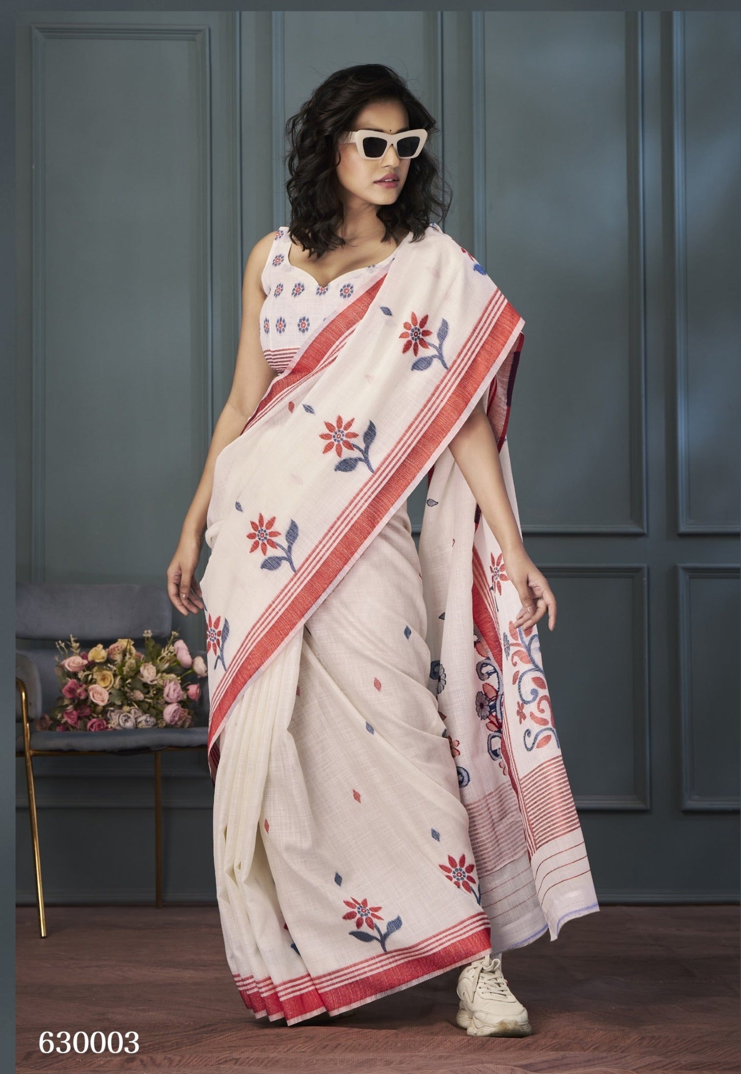 Anaita Off White Designer Weaving Handloom Linen Saree With Blouse