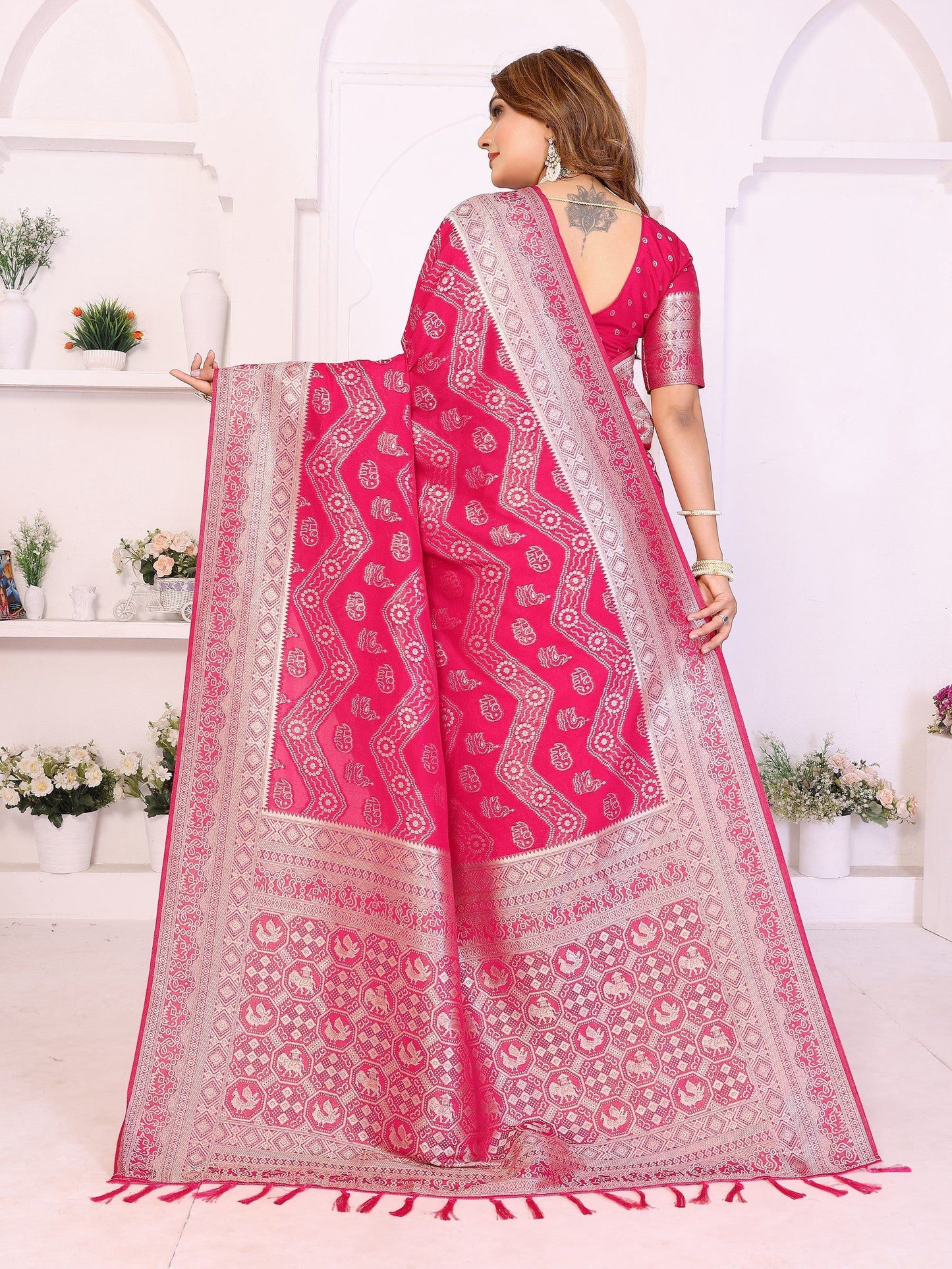 Anaita Premium Georgette Silk Saree