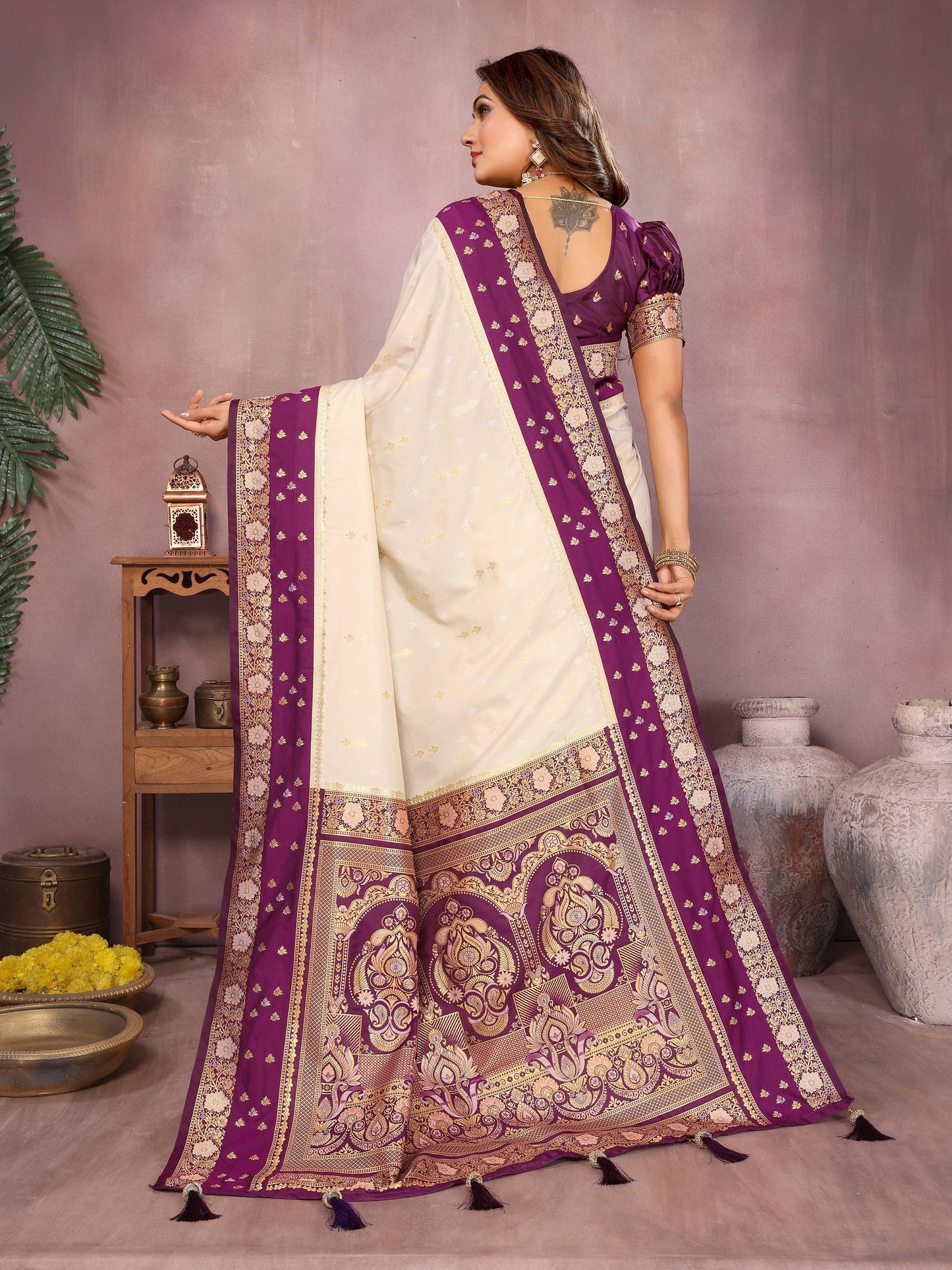 Anaita Beige Handloom Kalamkari Silk Saree With Zari Woven Work
