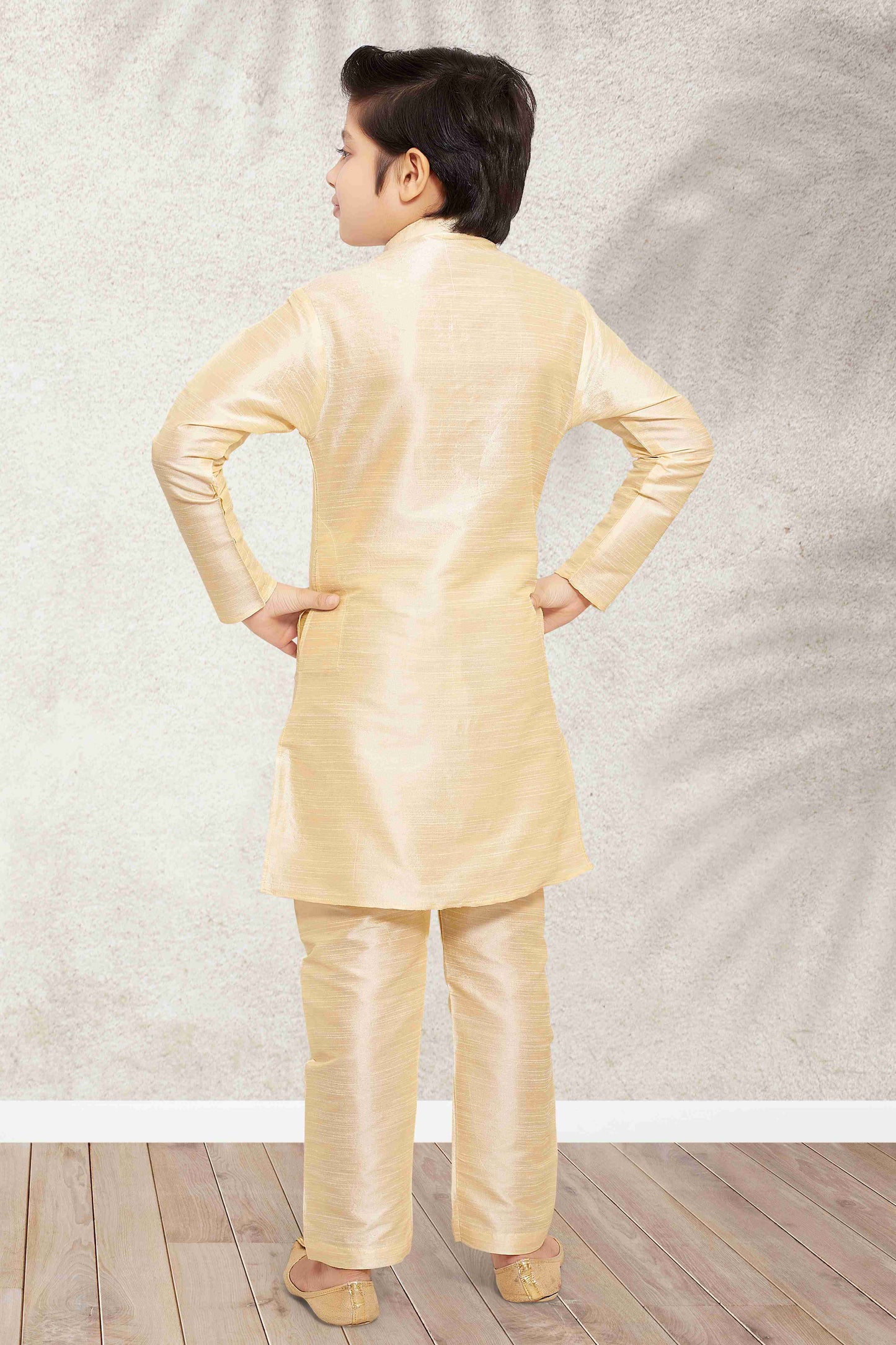 Raivat Ethnic Banarasi Silk Digital Printed Kurta Pajama With Jacket In Cream Colour