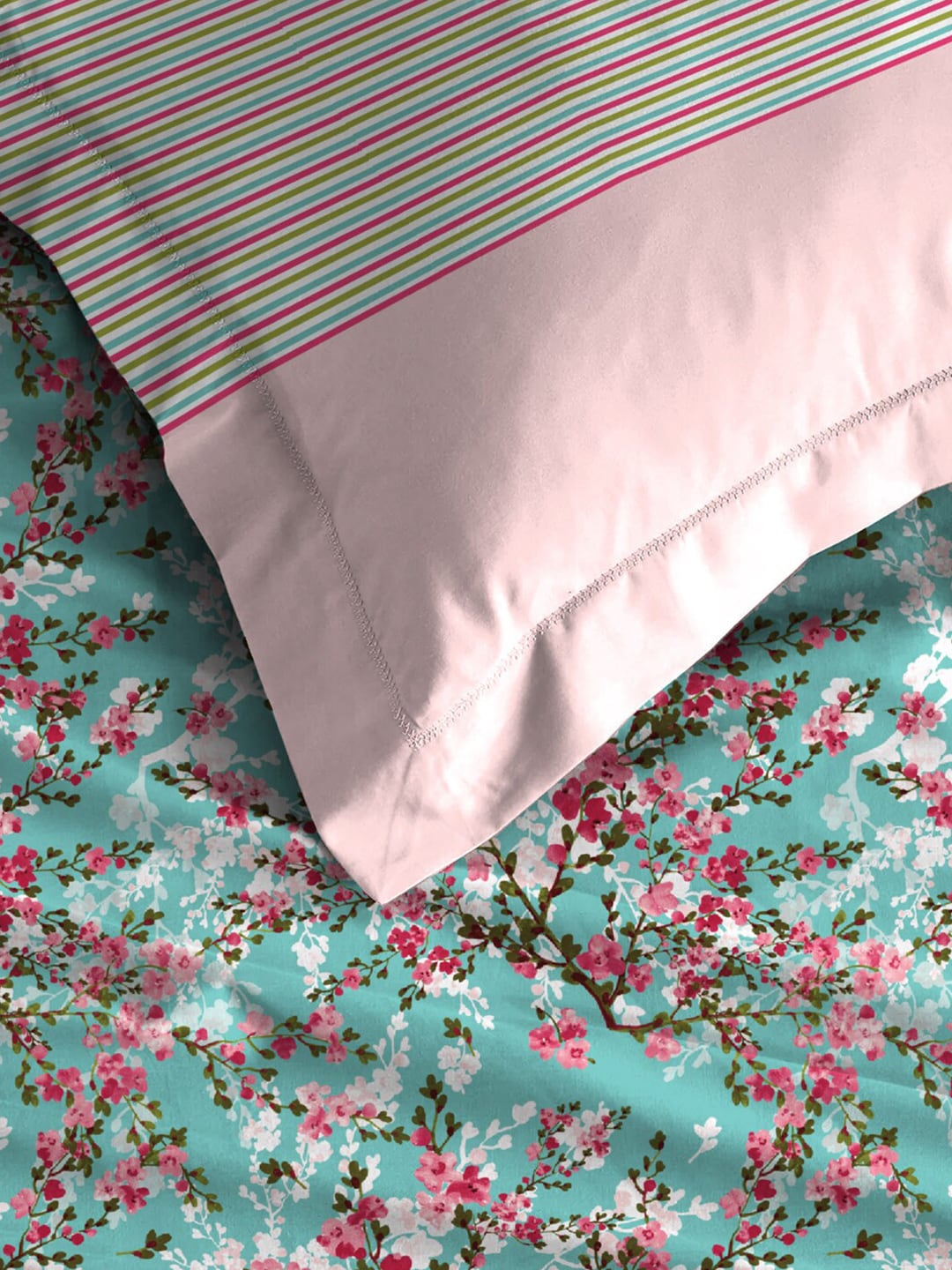 MYTRIDENT Turquoise Blue Pink Floral Pure Cotton 144 TC Queen Bedsheet 2 Pillow Covers