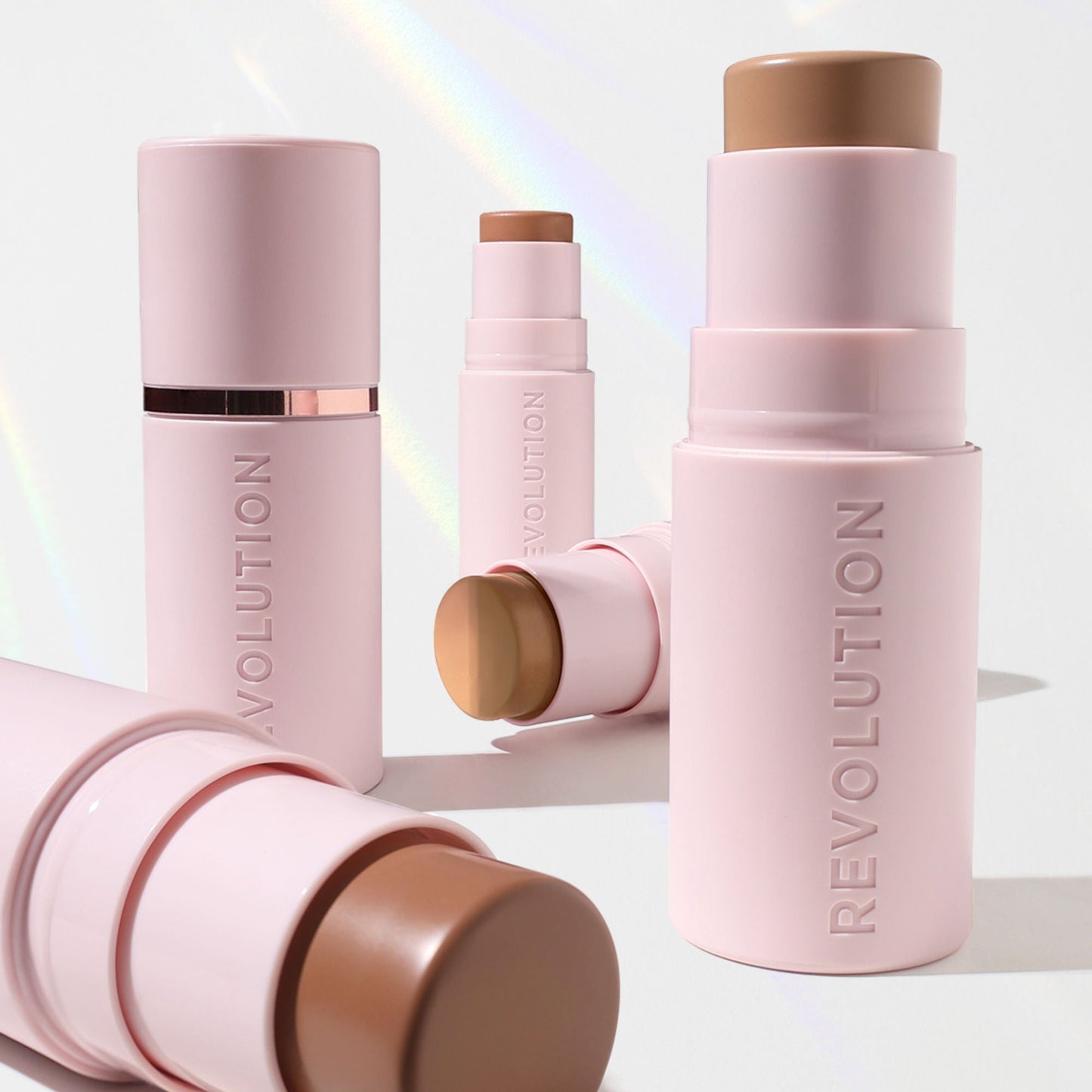Makeup Revolution Skin Silk Bronzer Stick - Tan Caramel
