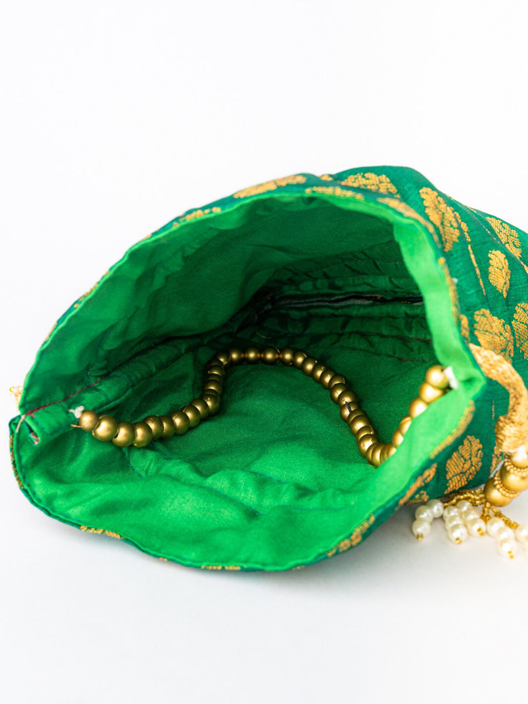 NR By Nidhi Rathi Green & Gold-Toned Banarasi Printed Potli Clutch