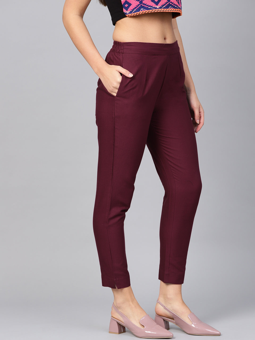 Juniper Women Burgundy Cotton Flex Solid Slim Fit Pant/Slim Pant