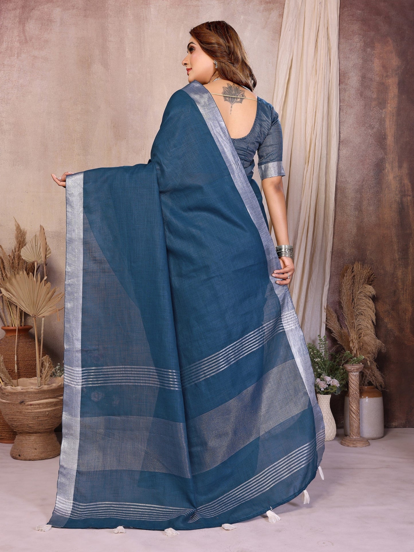 Anaita Navy Blue Weaving Linen Cotton Saree With Blouse