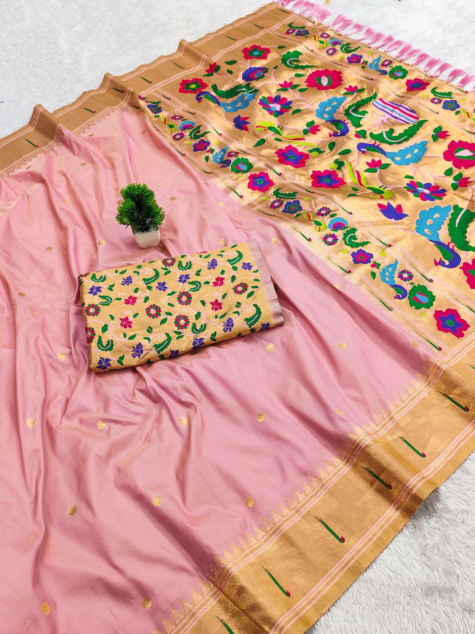 Mameraa Sarees Baby Pink Faux Banarasi Silk Saree With Paithani Rich Weaved Pallu And Blouse-Baby_Pink