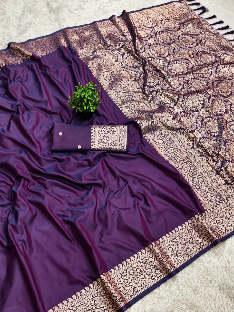Mameraa Sarees Purple Soft Banarasi Silk Fabric Saree With Natural Zari Weaving In Gala Border-Purple