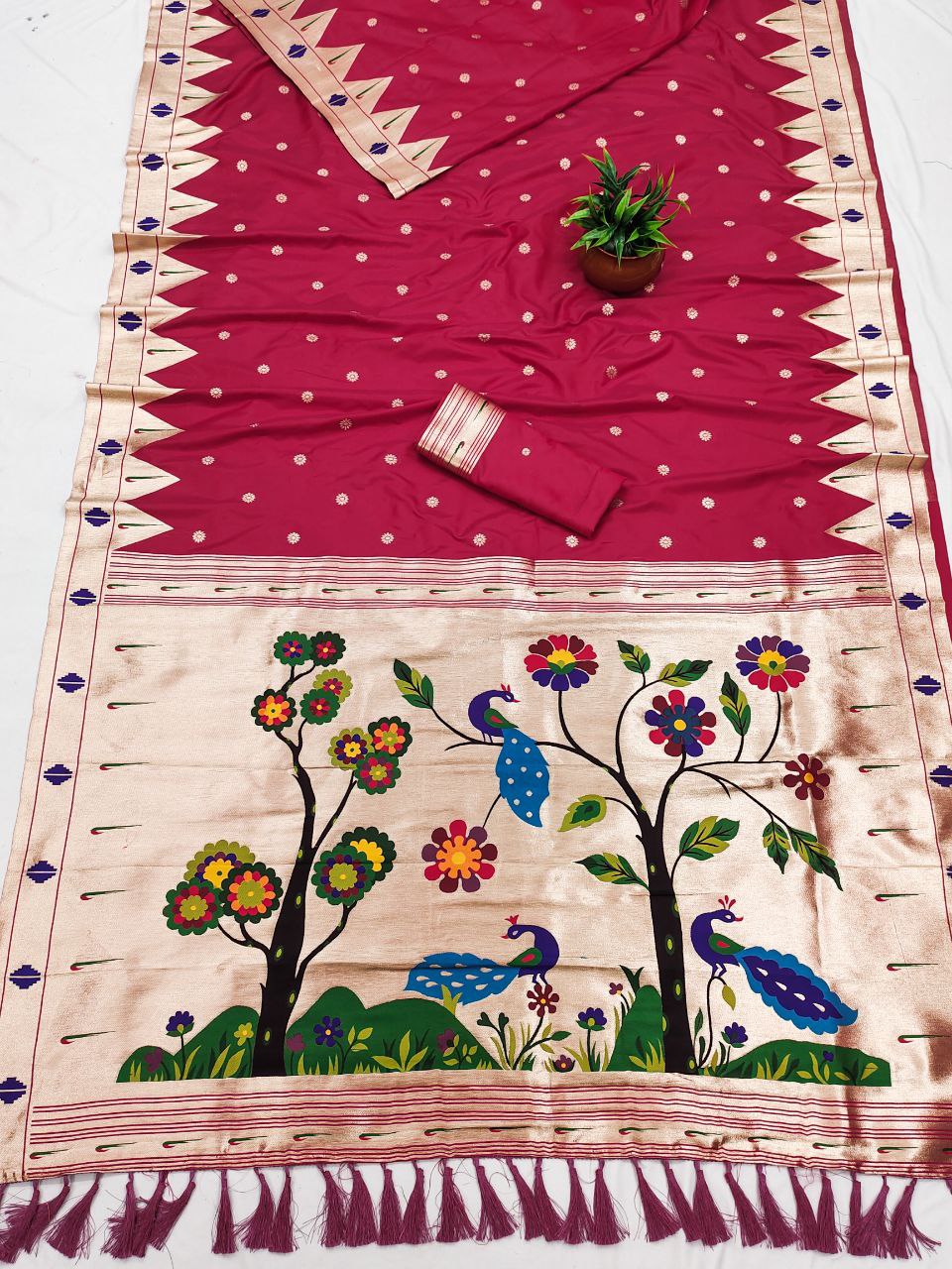Mameraa Sarees Pink Faux Banarasi Silk Saree With Paithani Rich Weaved Pallu And Blouse-Pink