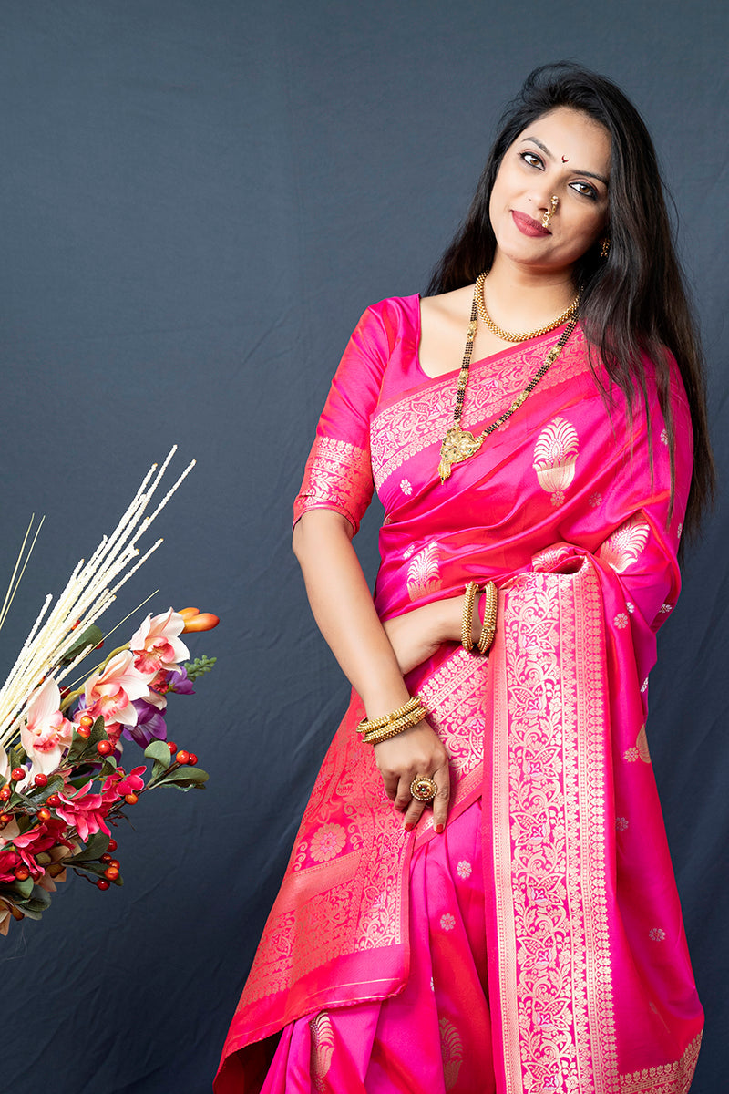Monjolika Fashion Hot Pink Banarasi Silk Blend Saree with Zari Weaving