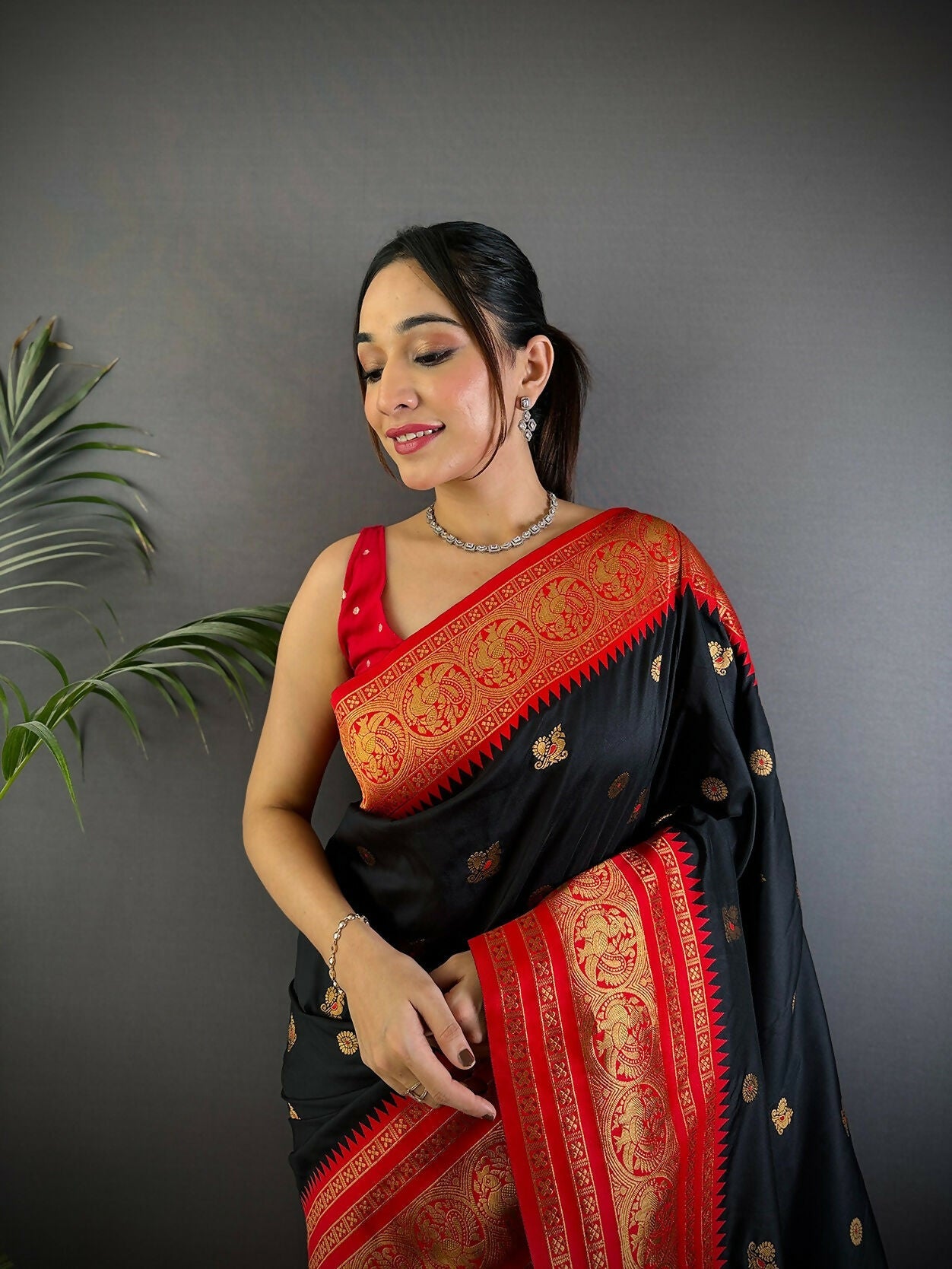 Joban Fashion Banarasi Black Woven Soft Silk Saree