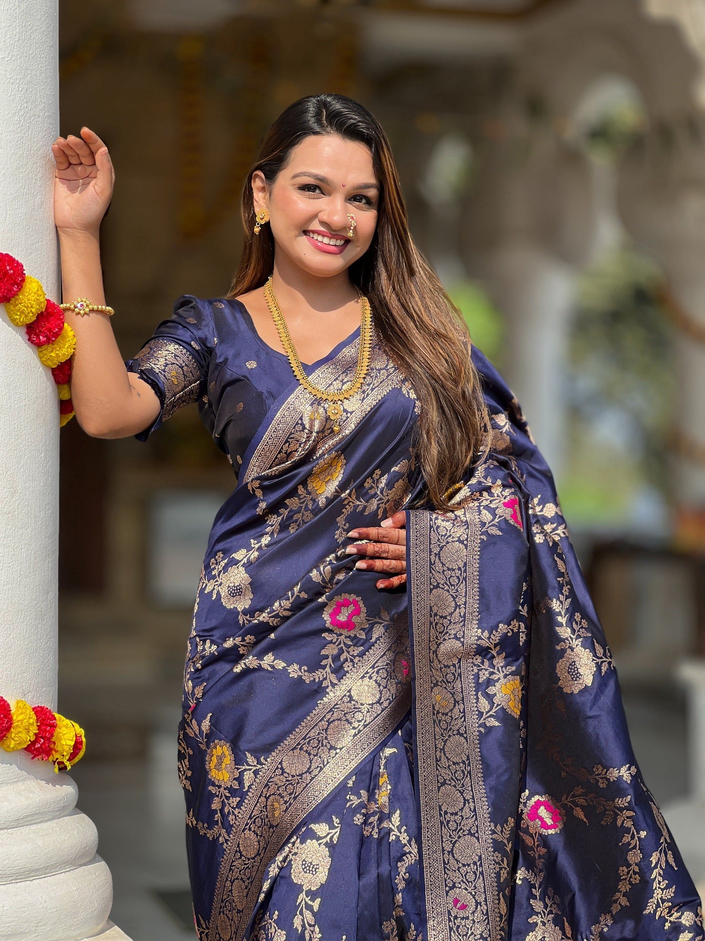 Vedant Vastram Soft Litchi Silk Banarasi Silk Jacquard Saree - Navy Blue