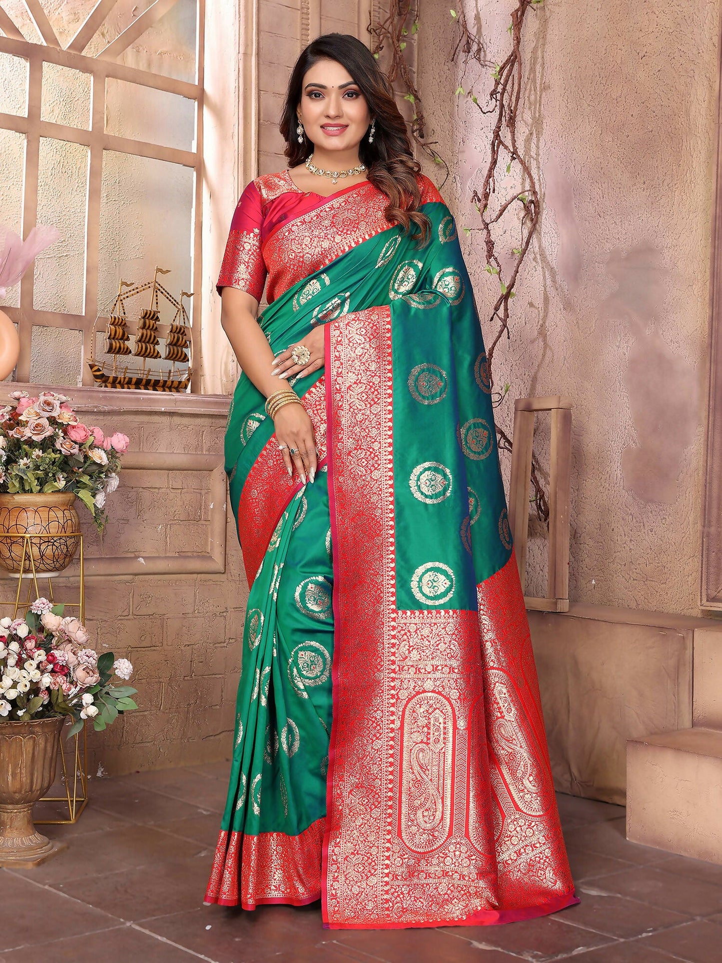 Joban Fashion Green Banarasi Soft Silk Woven Saree