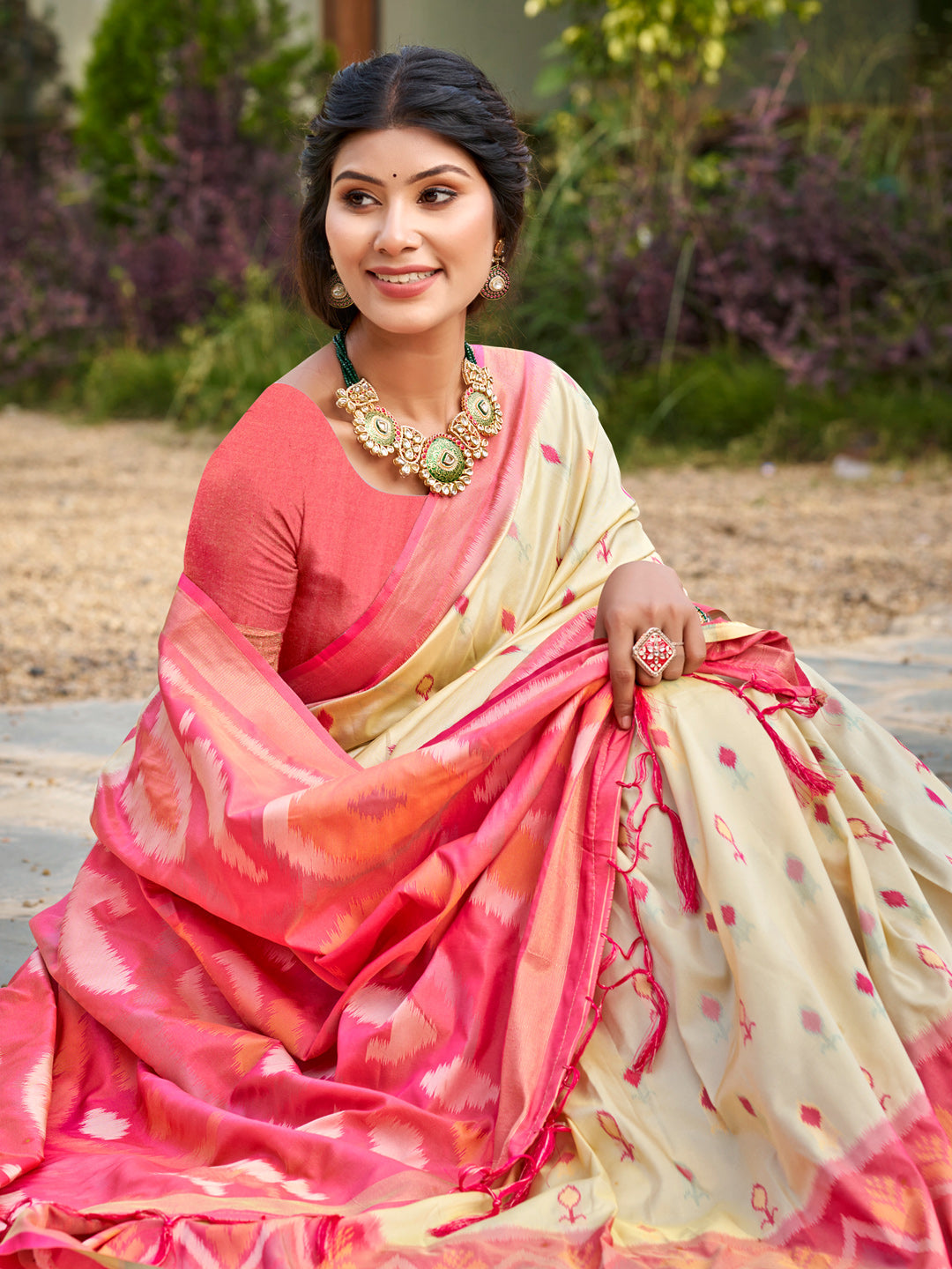 Anaita Cream Soft Silk Saree With Floral Printed Work With Blouse