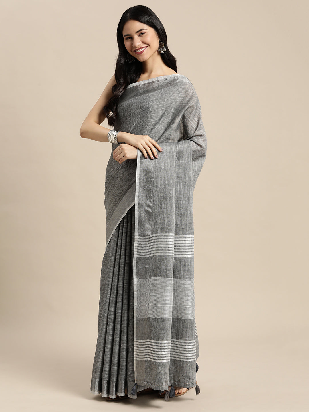 Anaita Grey Linen Saree With Blouse
