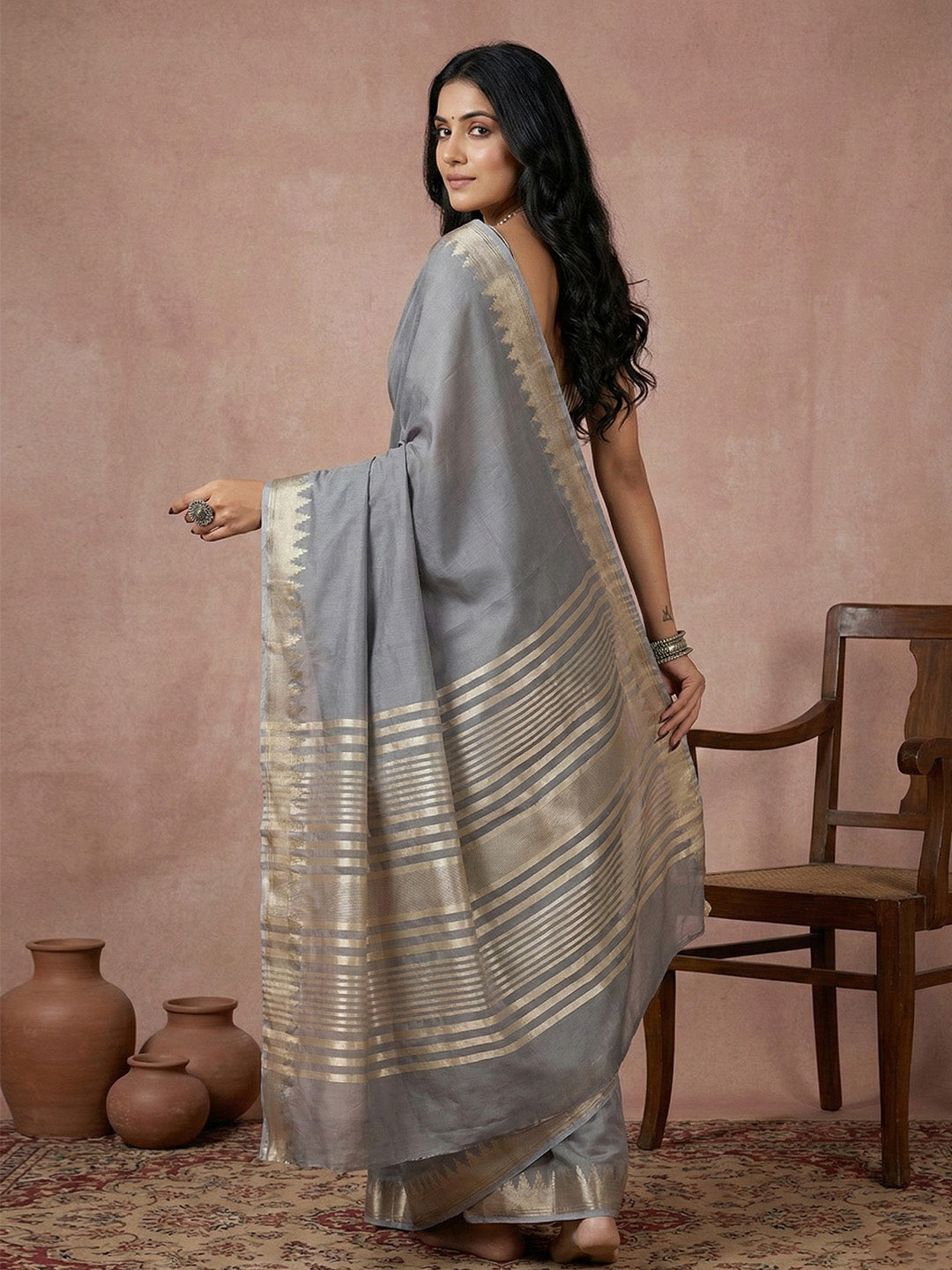 Anaita Grey Cotton Saree With Blouse