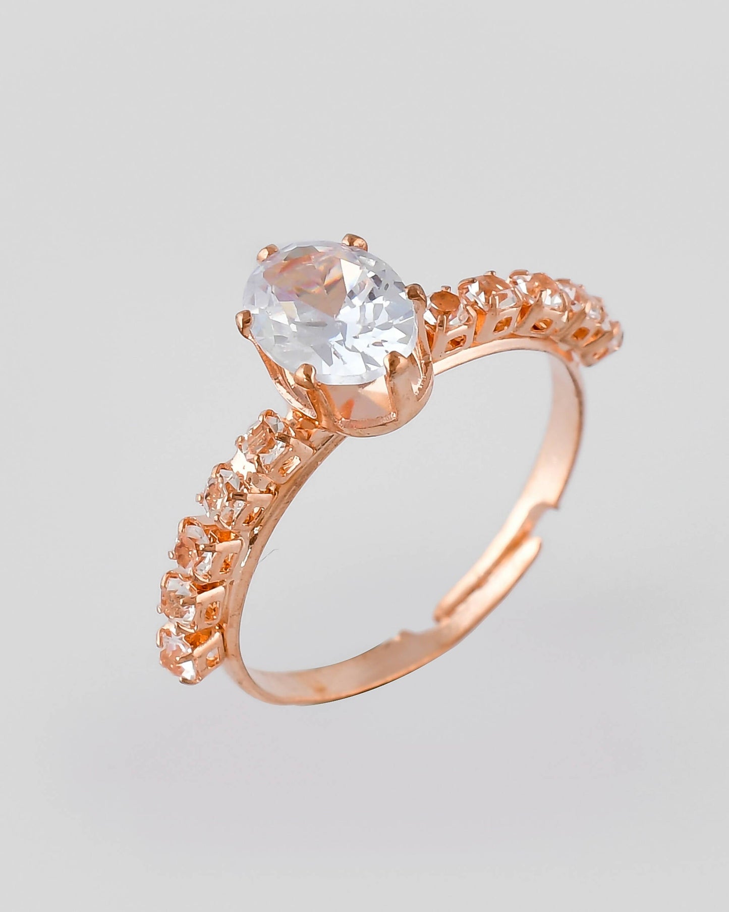 VOJ white CZ-detail Stainless Steel Cubic Zirconia Gold-Polished adjustable finger Ring
