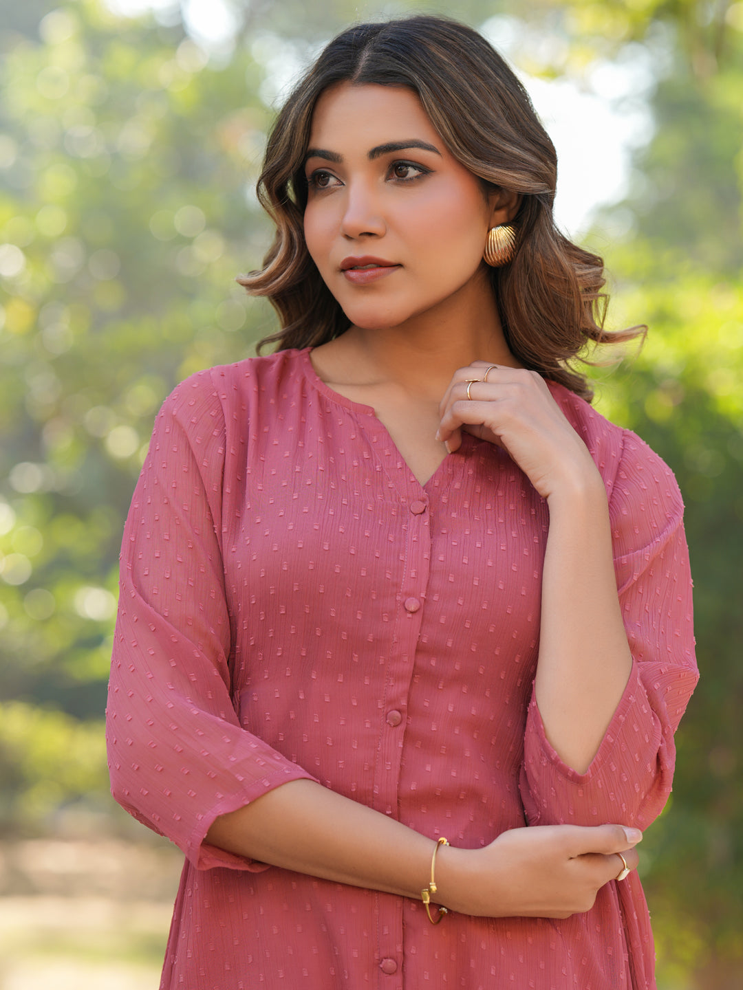 Janasya Light Dobby Chiffon Self Design A-Line Kurta