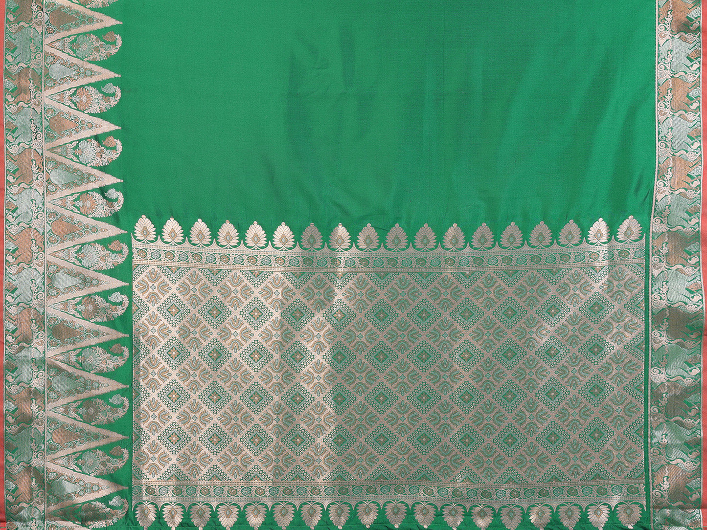 Elora Pine Green Soft Silk Plain Zari Jacquard Weaving Banarasi Saree With Zari Weaving Border