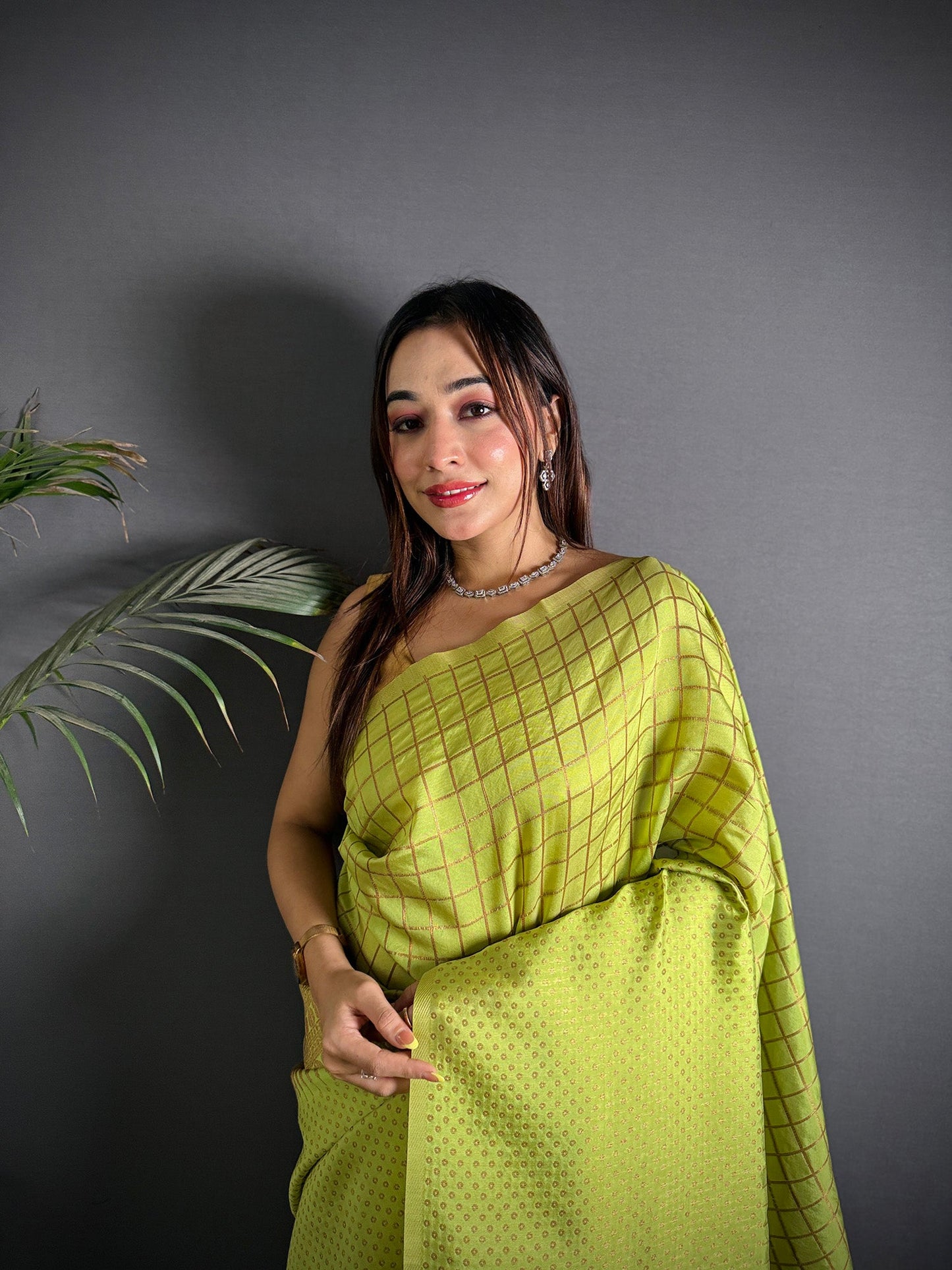 Elora Light Green Soft Lichi Silk Banarasi Khicha Zari Work Saree
