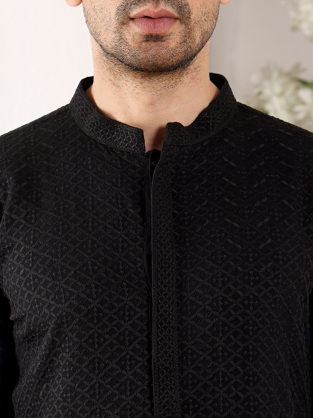 MULTI SHADES Men's Straight Classic Black Rayon Silk Chikankari Kurta,Black Solid Trouser Style Churidar