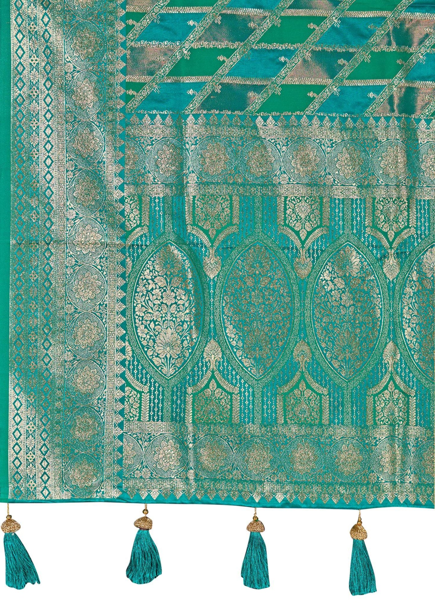 MANOHARI Banarasi Silk Blend Jacquard Work Saree - Green