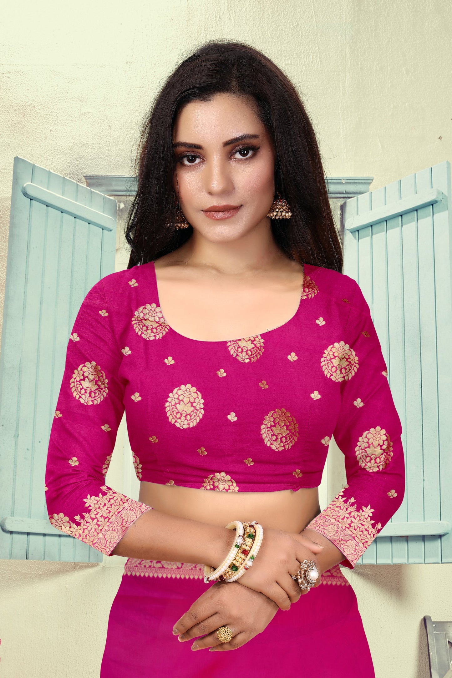 Vedant Vastram Litchi Silk Designer Banarasi Saree - Magenta