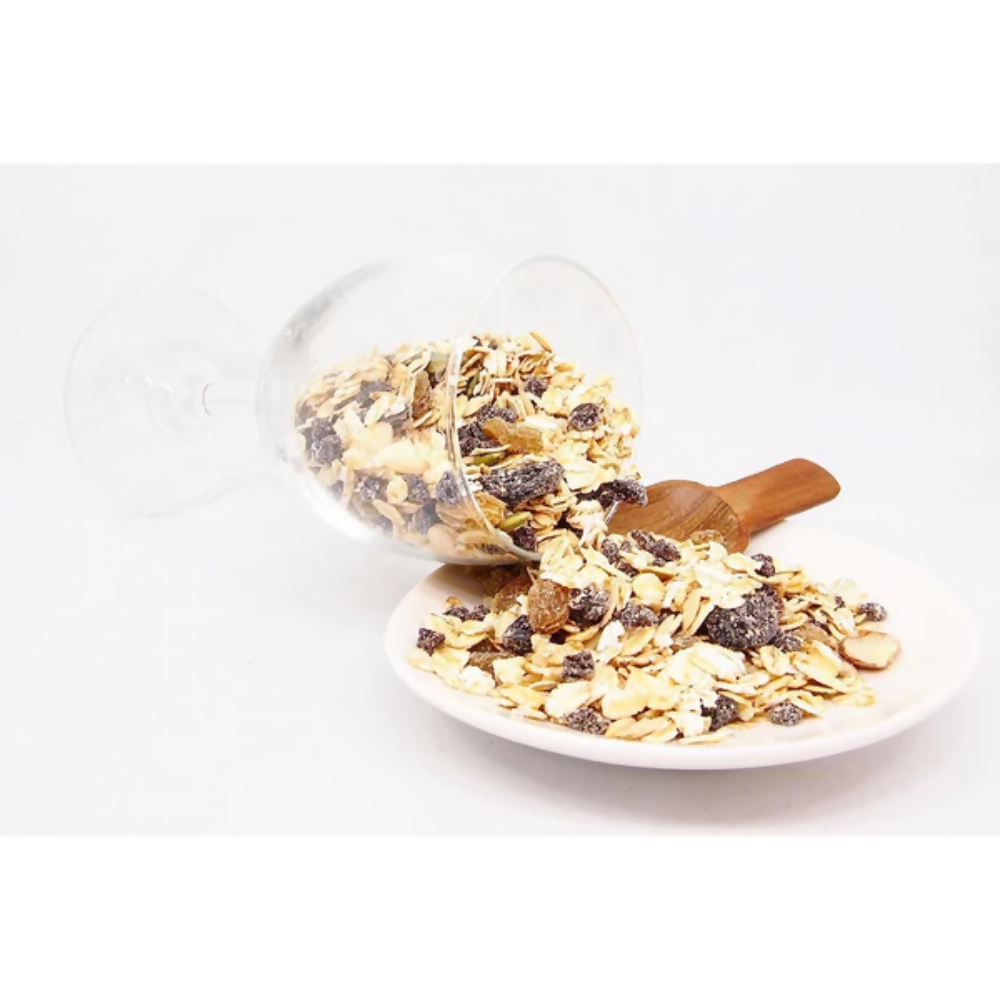 Tassyam Organics Super Fruit Muesli