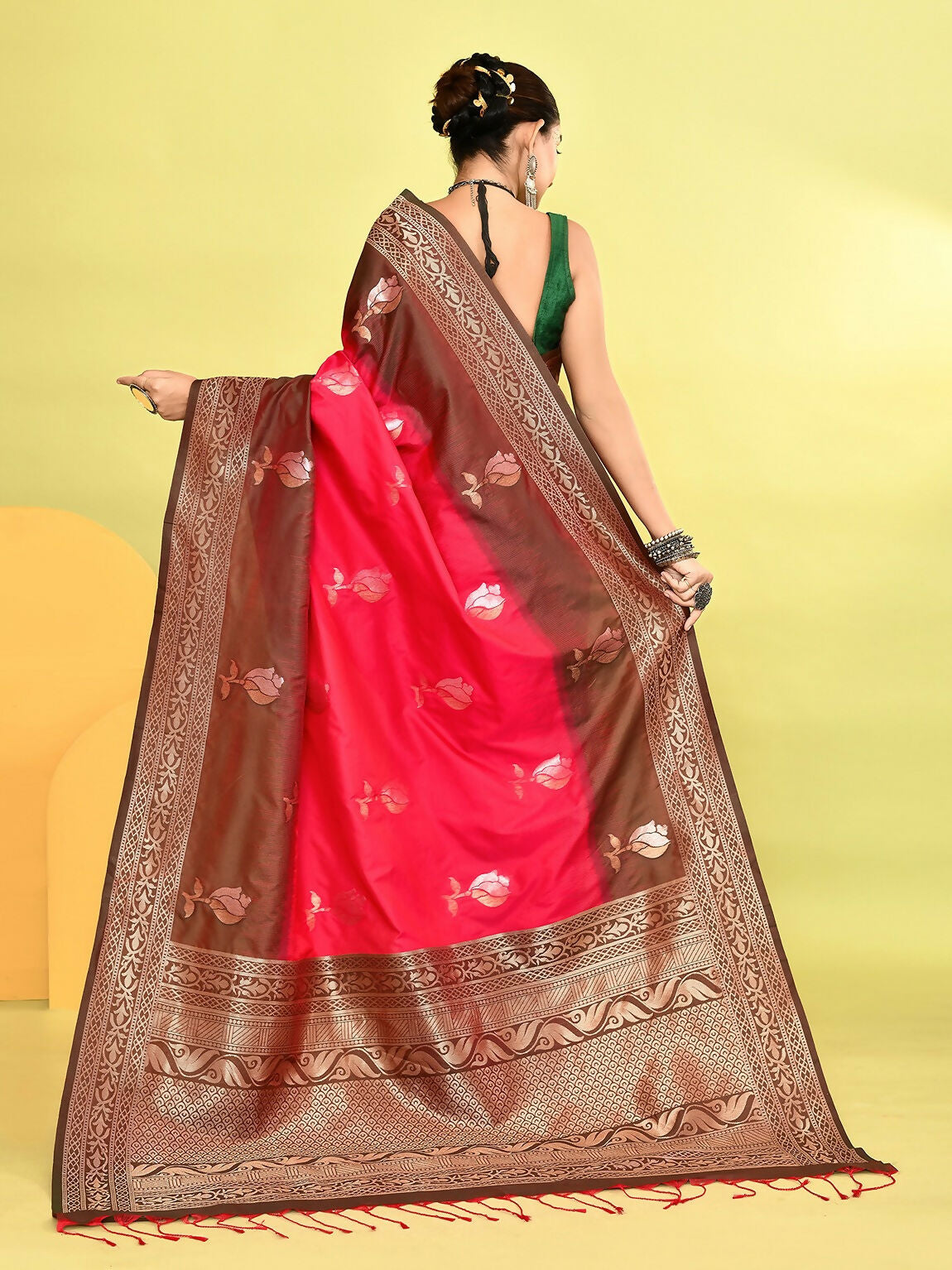 Joban Fashion Rani Pink & Bottle Green Plain With Weaving Border Banarasi Silk Sarees
