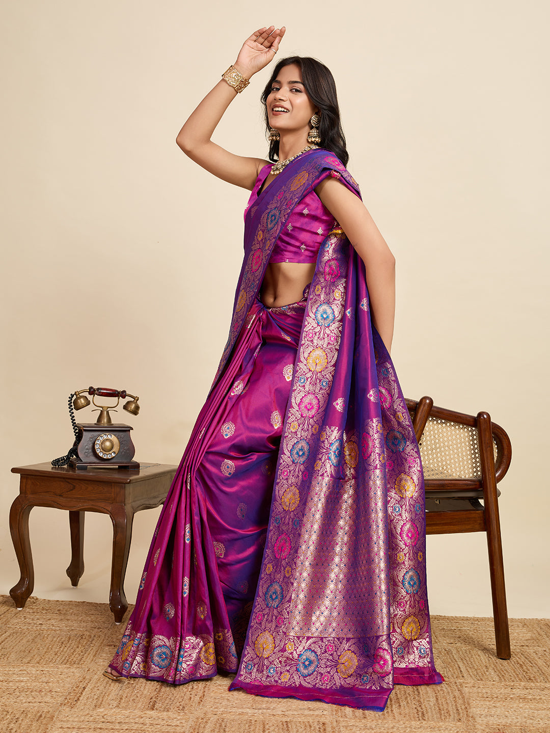 Vedant Vastram Soft Litchi Silk Banarasi Silk Jacquard Saree - Purple