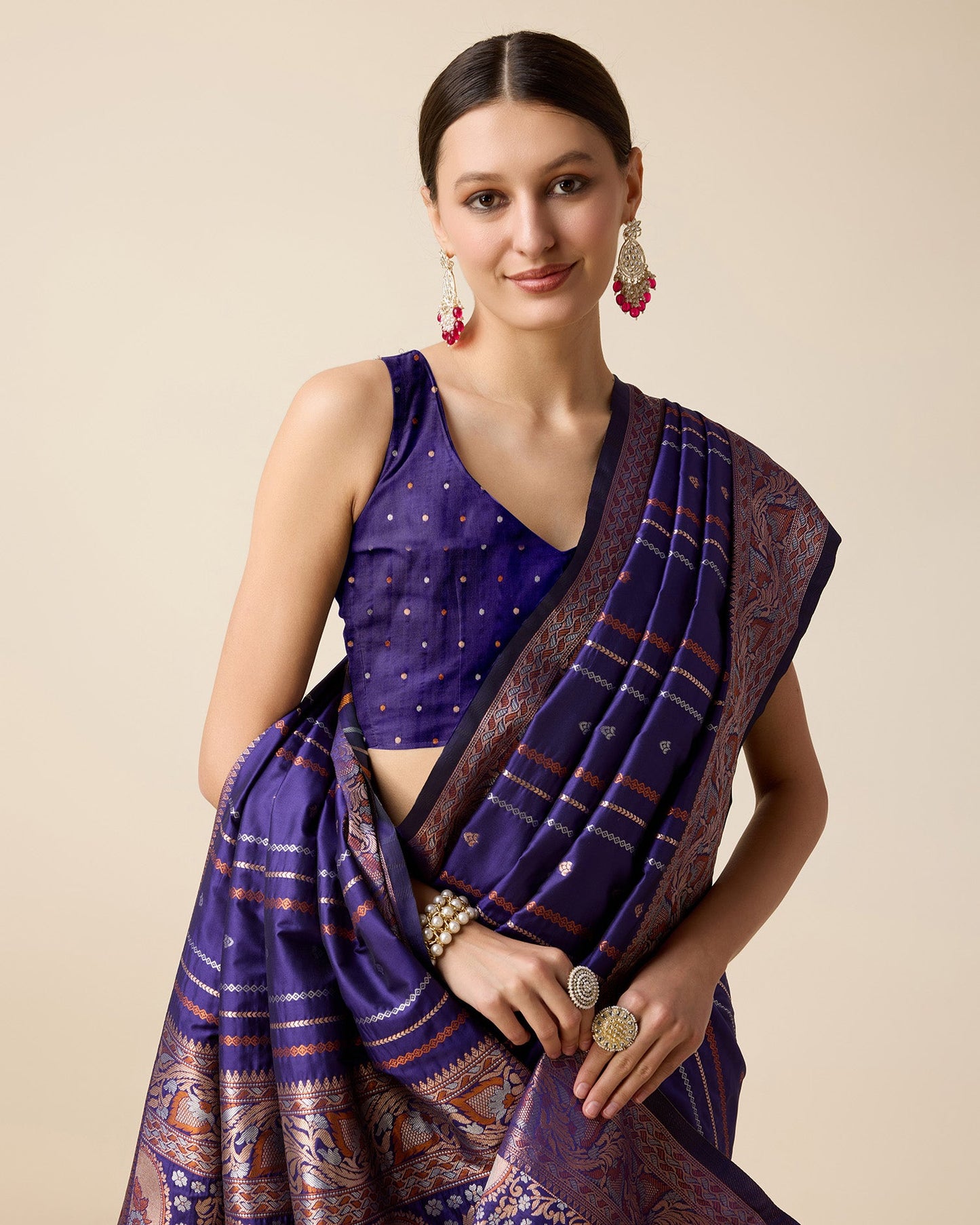 Vedant Vastram Soft Litchi Silk Banarasi Silk Saree - Violet
