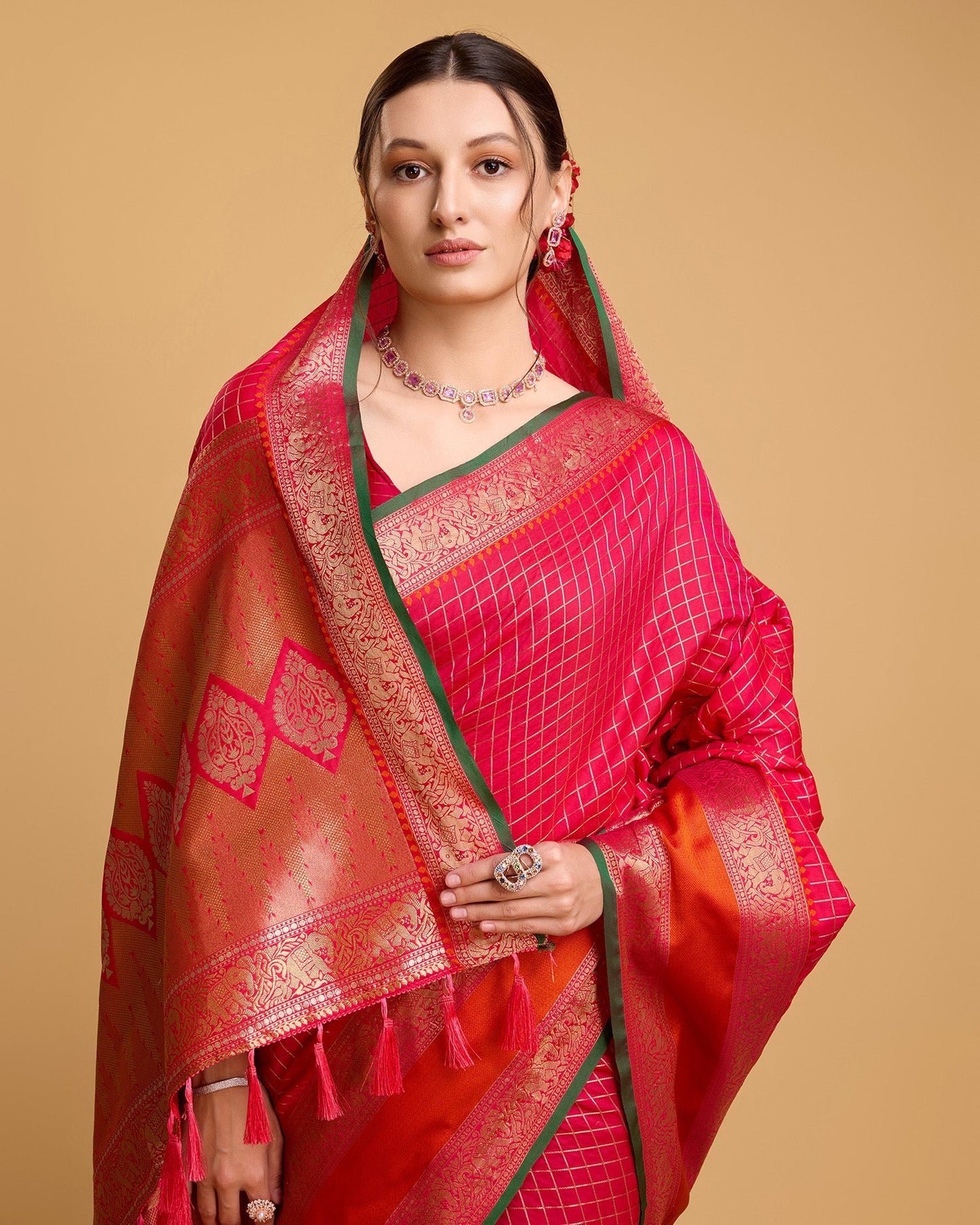 Vedant Vastram Soft Litchi Silk Banarasi Silk Saree - Pink