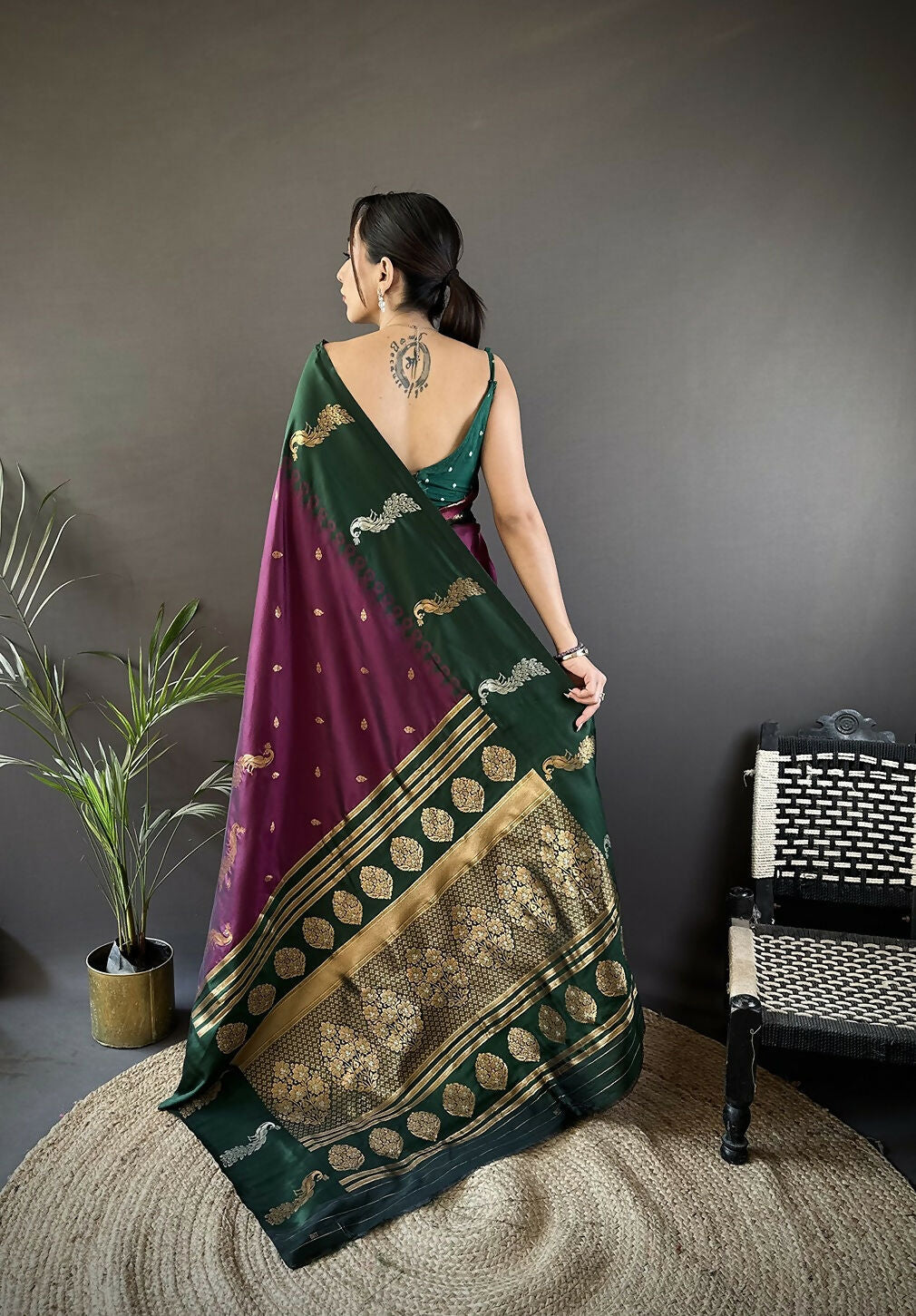 Joban Fashion Green Peacock,Butti Banarasi Silk Sarees