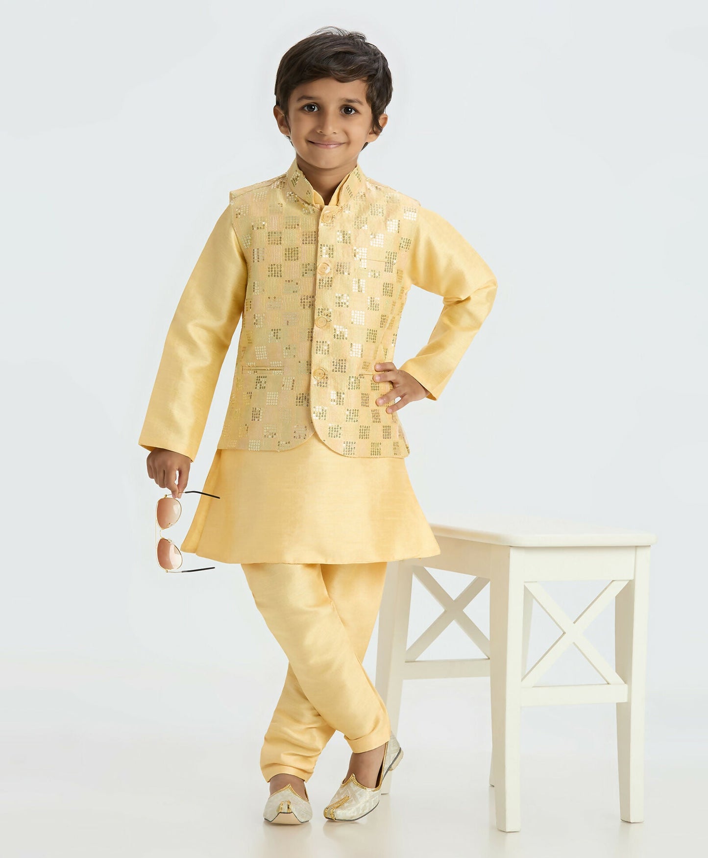 Joban Fashion Kids Island Elegant Box Sequence work Nehru Jacket Full Sleeves Kurta, Pyjama Set - Golden