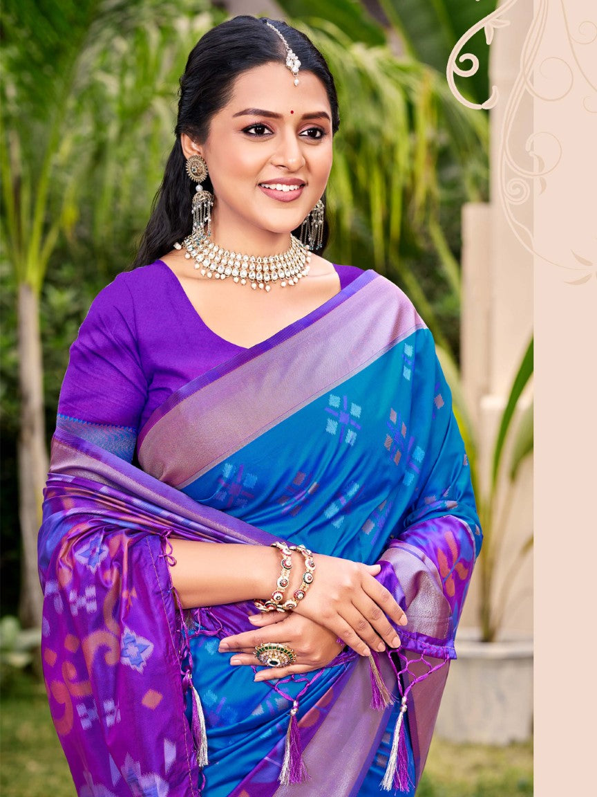 Anaita Blue Silk Saree With Blouse Piece