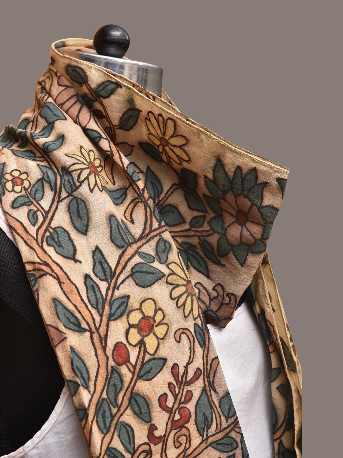 Cream Kalamkari Hand Painted Sico Stole with Tree of Life Design - Global Threads