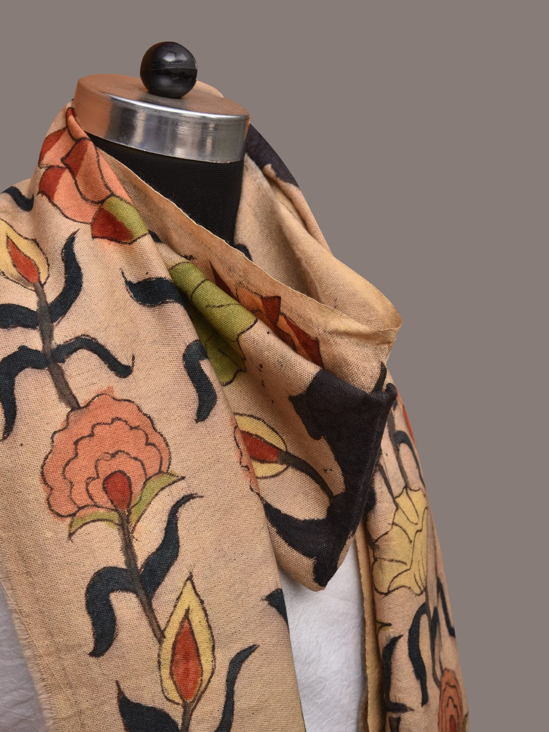 Cream Kalamkari Hand Painted Woolen Handloom Stole with Lotus and Fish Design - Global Threads