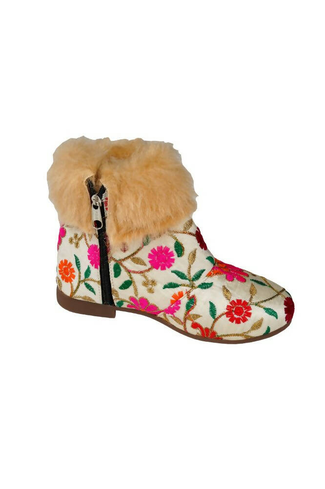 Tiny Bugs Girls Embroidered Anckle Ethnic Boots-Beige