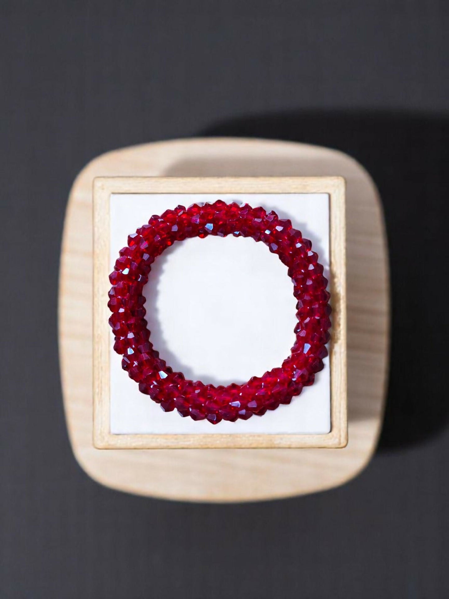 Inhanns Unisex Crystal Bloom – Adjustable Crystal Bead Bracelets - Maroon