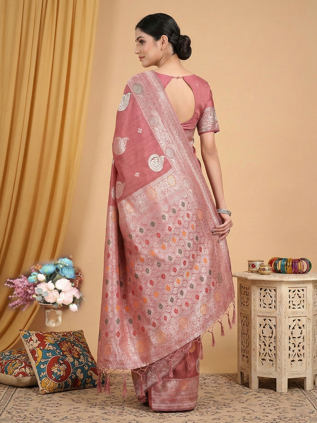 Shree Shyam Fashion Pink Linen Cotton Saree