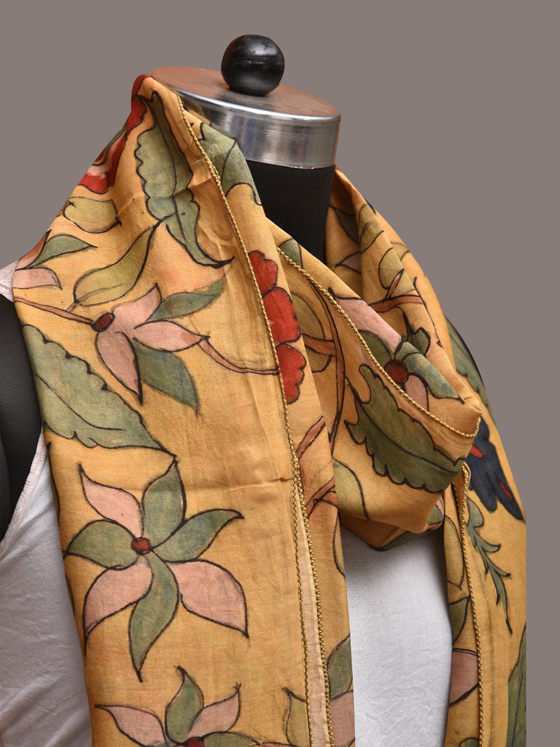 Light Yellow Kalamkari Hand Painted Sico Stole with Floral and Peacocks Design - Global Threads