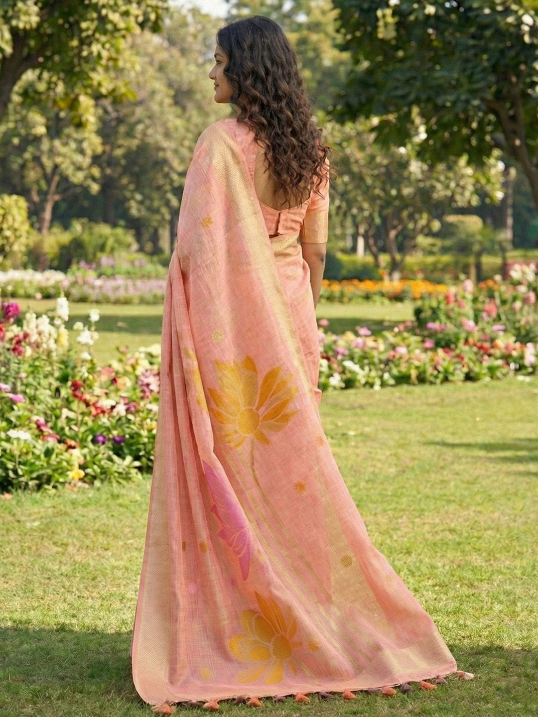 Anaita Peach Linen Saree With Blouse Piece