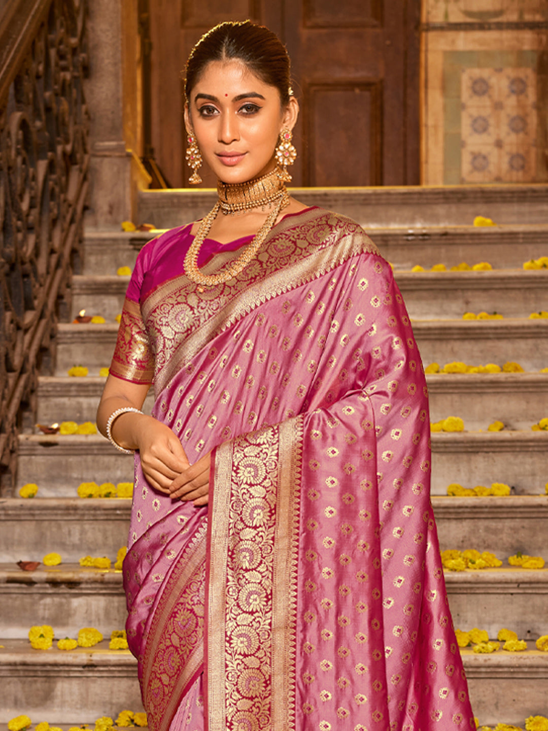 Anaita Pink Banarasi Saree With Blouse Piece