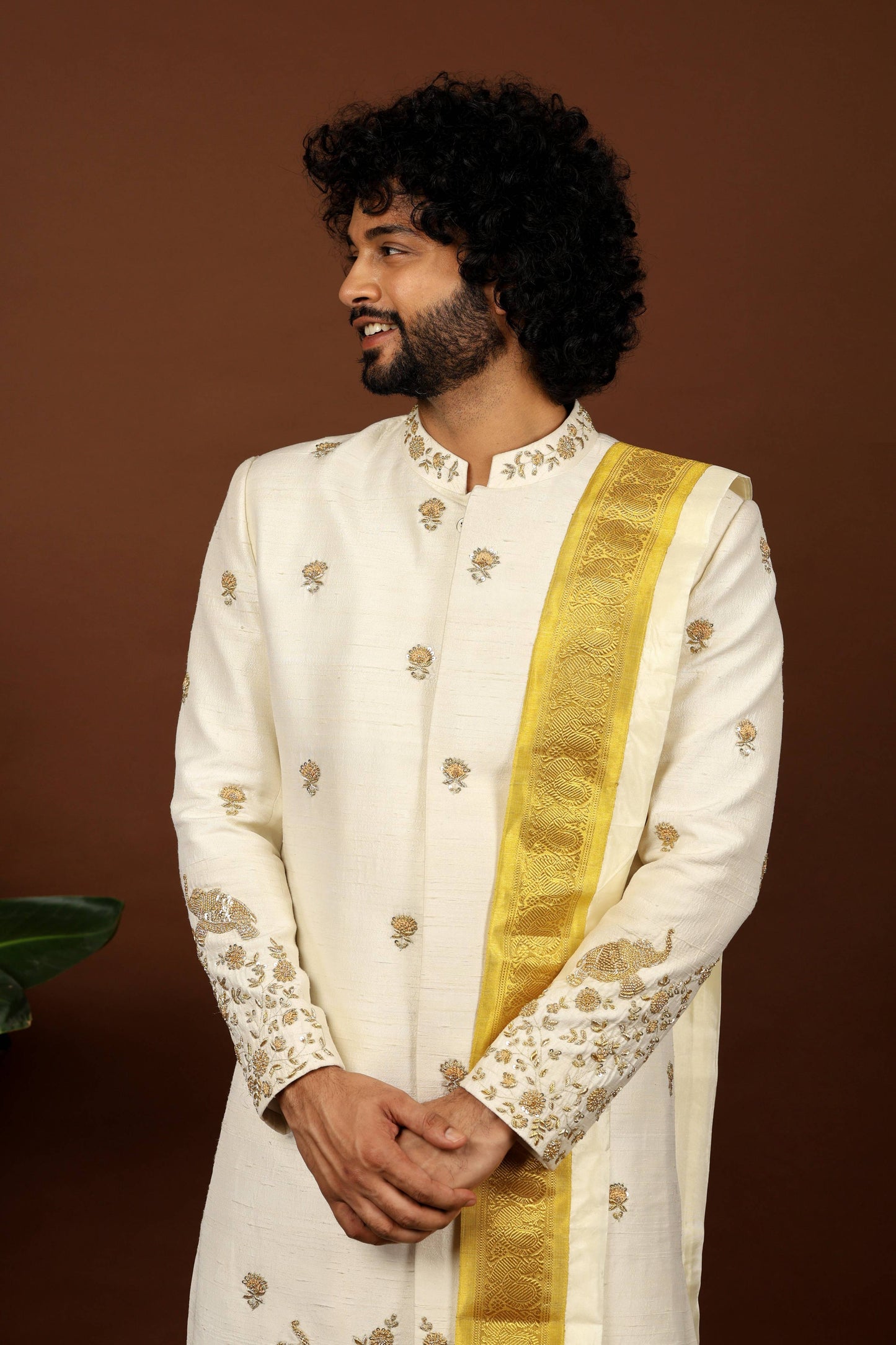 Off White Embroidered Sherwani by Hilo Design