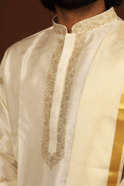 Off White Machine Embroidered Grandeur Pattu Kurta Set by Hilo Design
