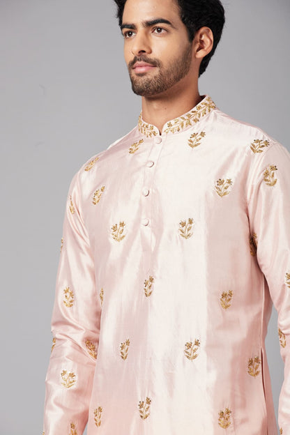Krusos Hand Embroidered Kurta by Hilo Design