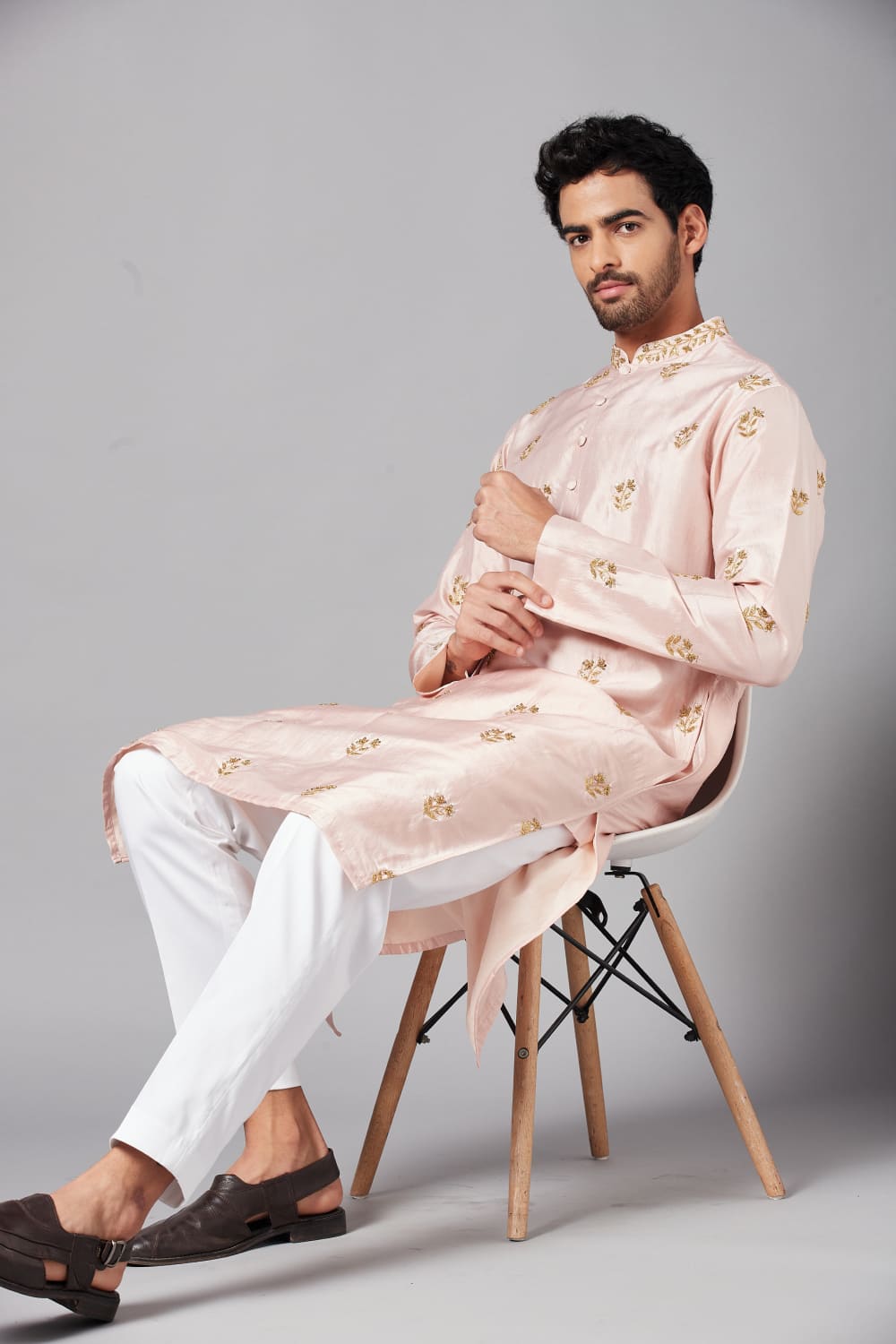 Krusos Hand Embroidered Kurta by Hilo Design