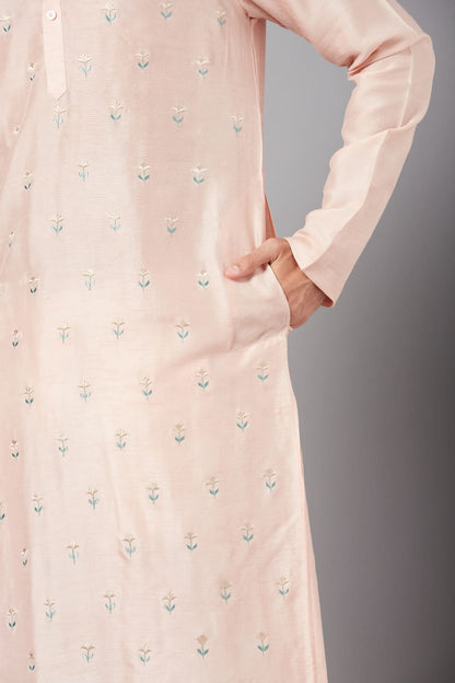 Moori Peach Embroidered Kurta by Hilo Design