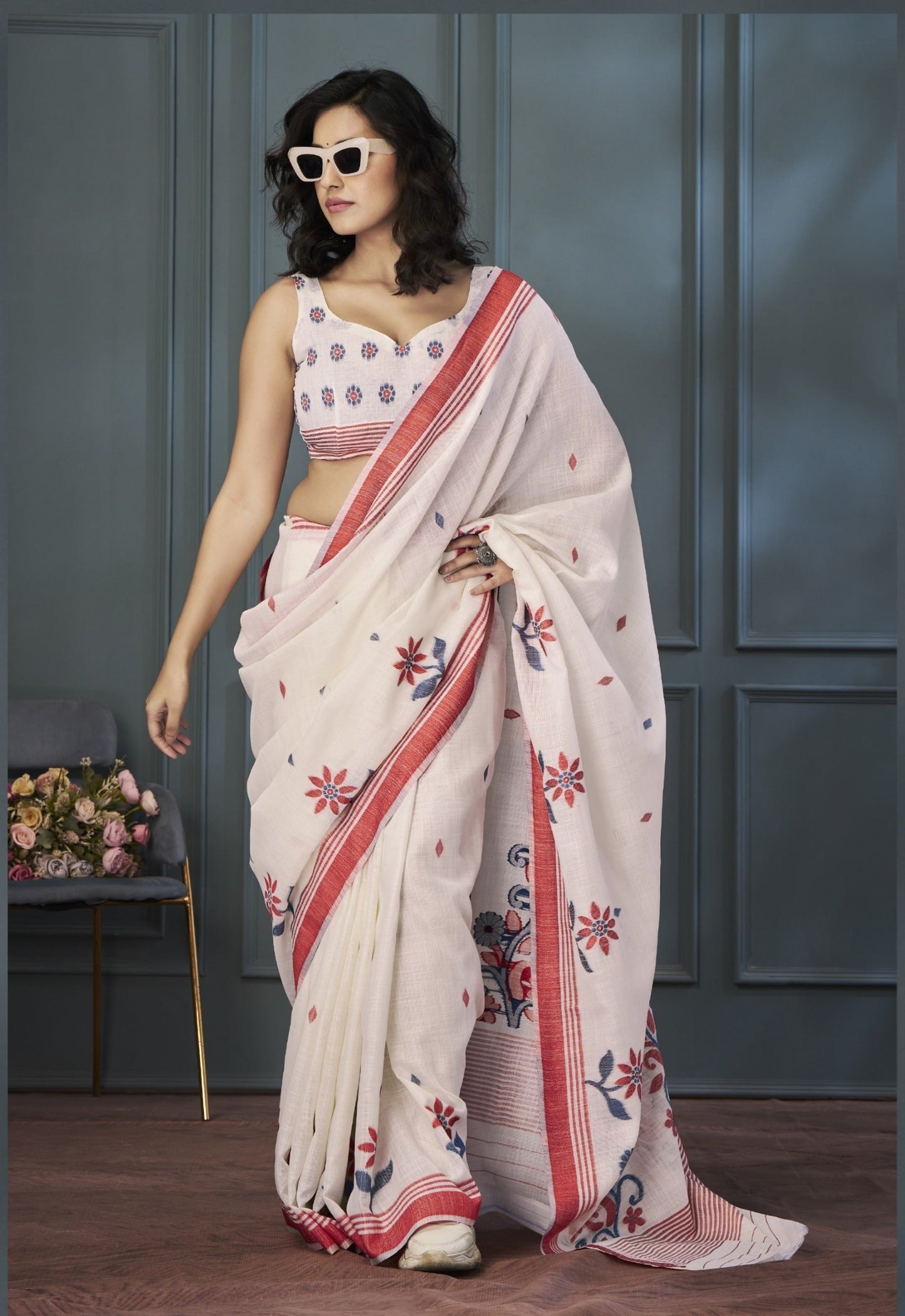Anaita Off White Designer Weaving Handloom Linen Saree With Blouse