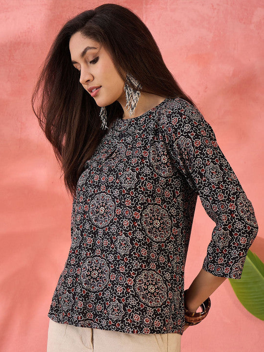 Sangria Women Ethnic Motifs Printed Top