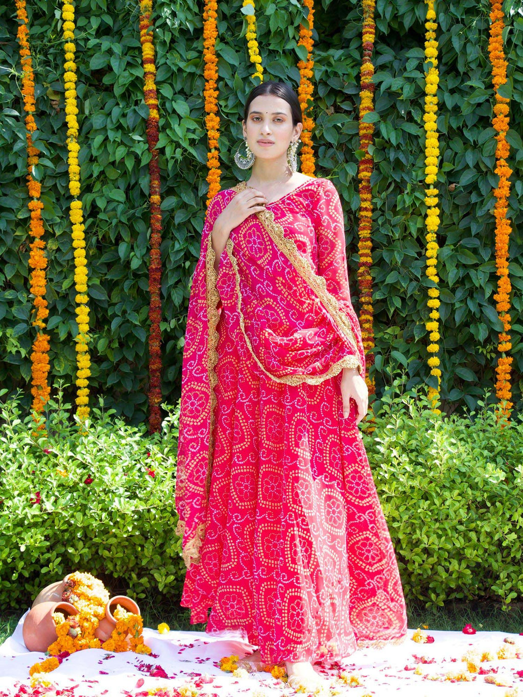 ONEWE INDIA Sheena Bandhani (Set of 3)